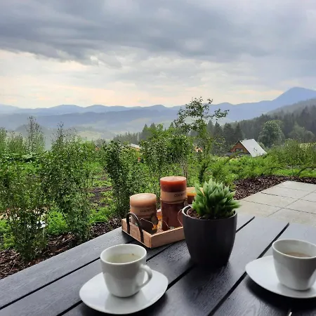 アパート Kubinska, Hillside