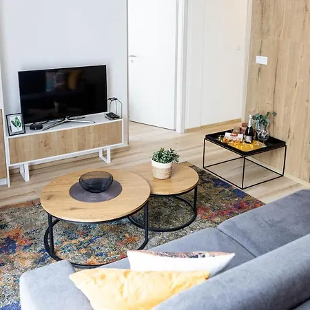 Kubínska, Hillside Apartman