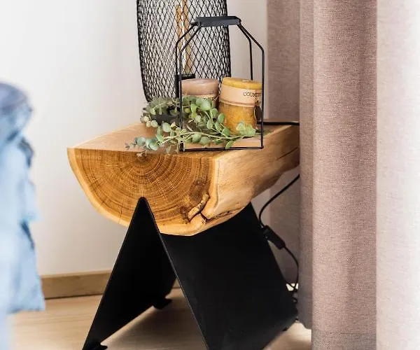 아파트 Kubinska, Hillside