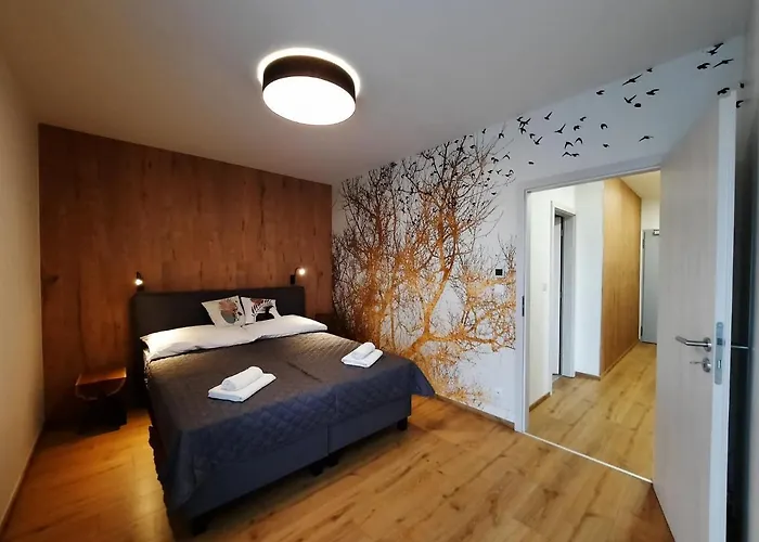 아파트 Kubinska, Hillside 돌니 쿠빈