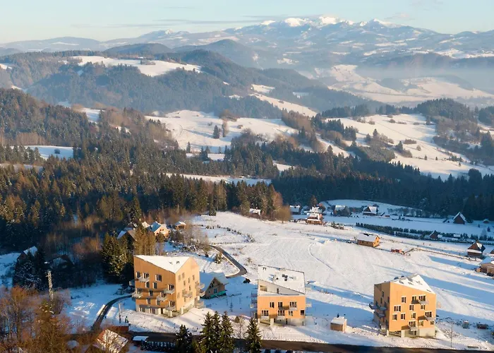 Kubinska, Hillside 아파트 돌니 쿠빈